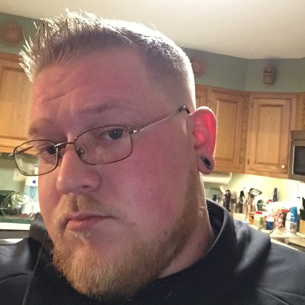 Meet your Posher, Eric